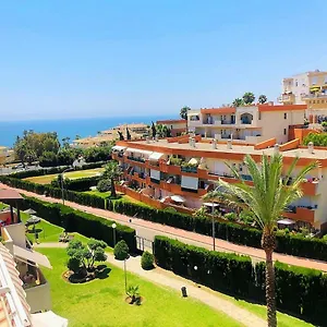 Seaview With Great Amenities & Facilities Benalmádena
